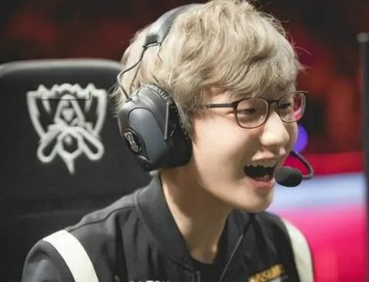 顽强拼搏精 顽强拼搏精