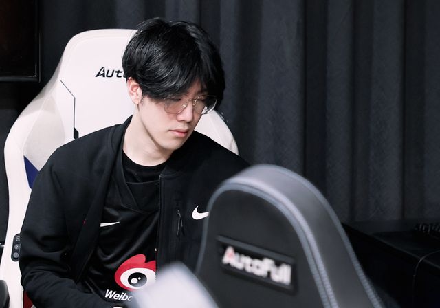 让他们在这 让他们在这