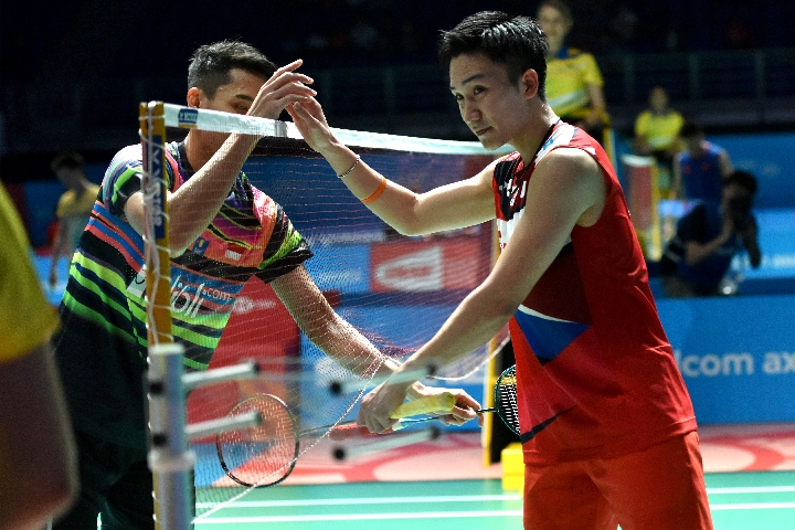 扮演关键角 扮演关键角